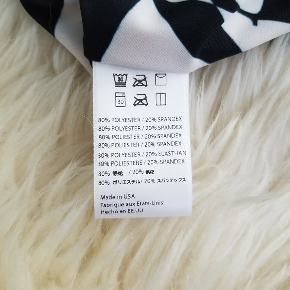 NWT Anthropologie | Hand print stretch workout top - Picture 5 of 13